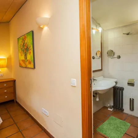 Lägenhet Gardens Of N10 Onyarapartments *