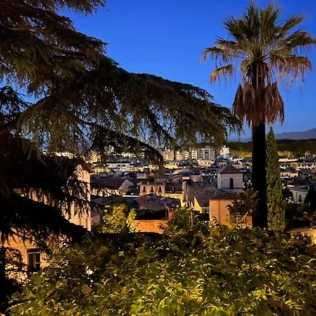 Apartamento Gardens Of Host Onyarapartments
